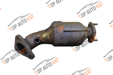 3D0131690Q3D0166DAZeunaStarker